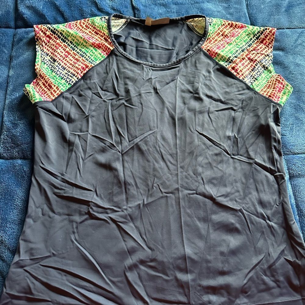 Athleta rashguard tee